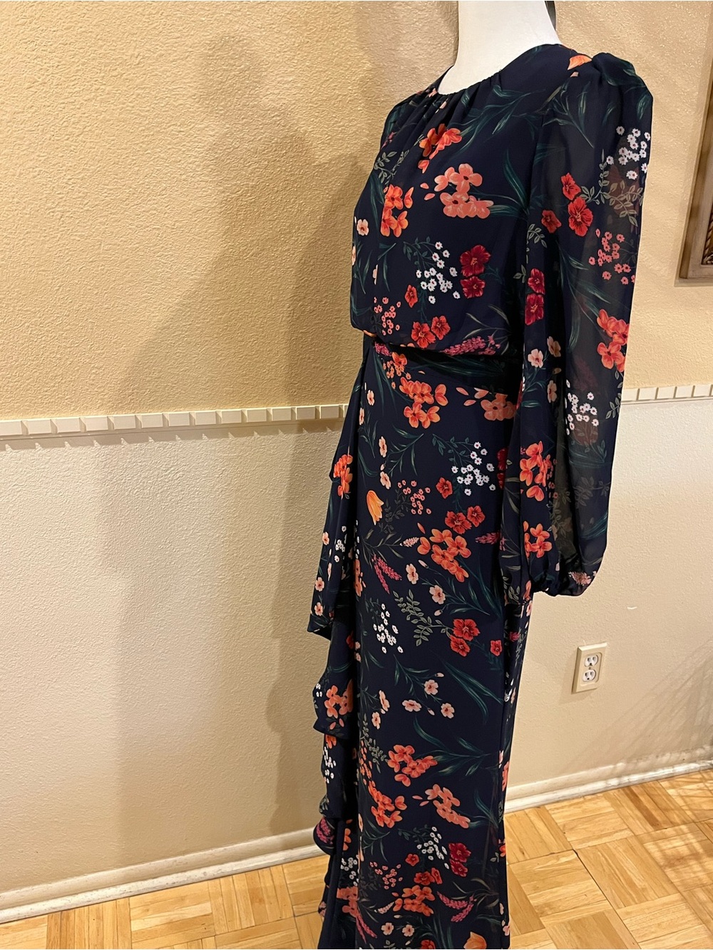 Eliza J Chiffon Floral Long Dress. Balloon long sleeve, slit, cascading ruffle 6 - Picture 14 of 16